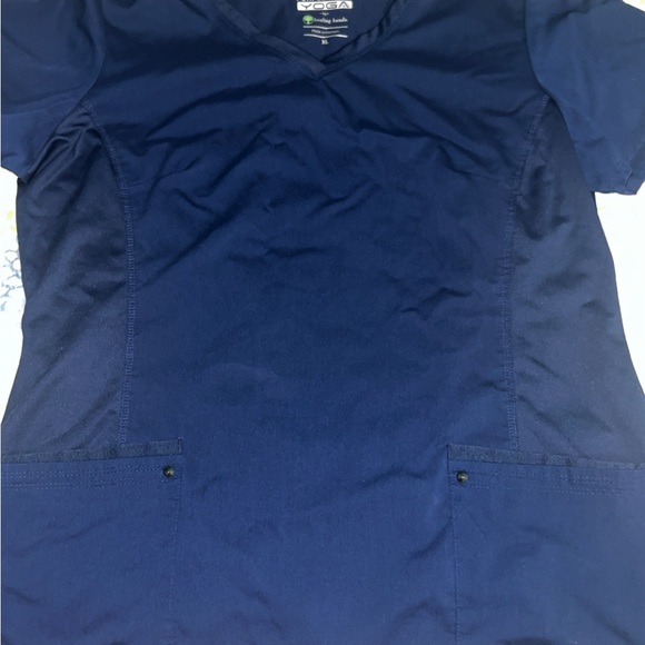 Purple Label Yoga V-Neck Top & Tori pants Navy - Picture 2 of 6